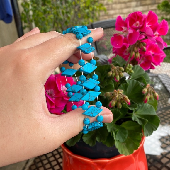 TJ Maxx Turquoise Stone Bracelet - Picture 4 of 4